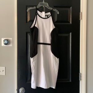 Black/white dress